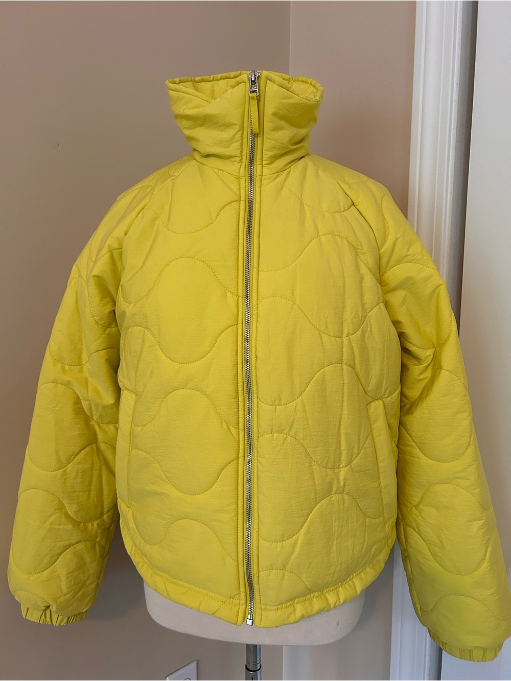 Universal Thread Yellow Quilted Puffer Jacket for Kids